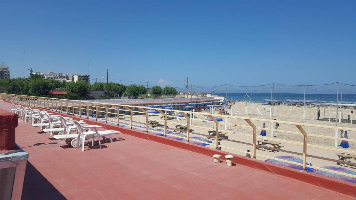 HOTEL MARE PINETA - Housity