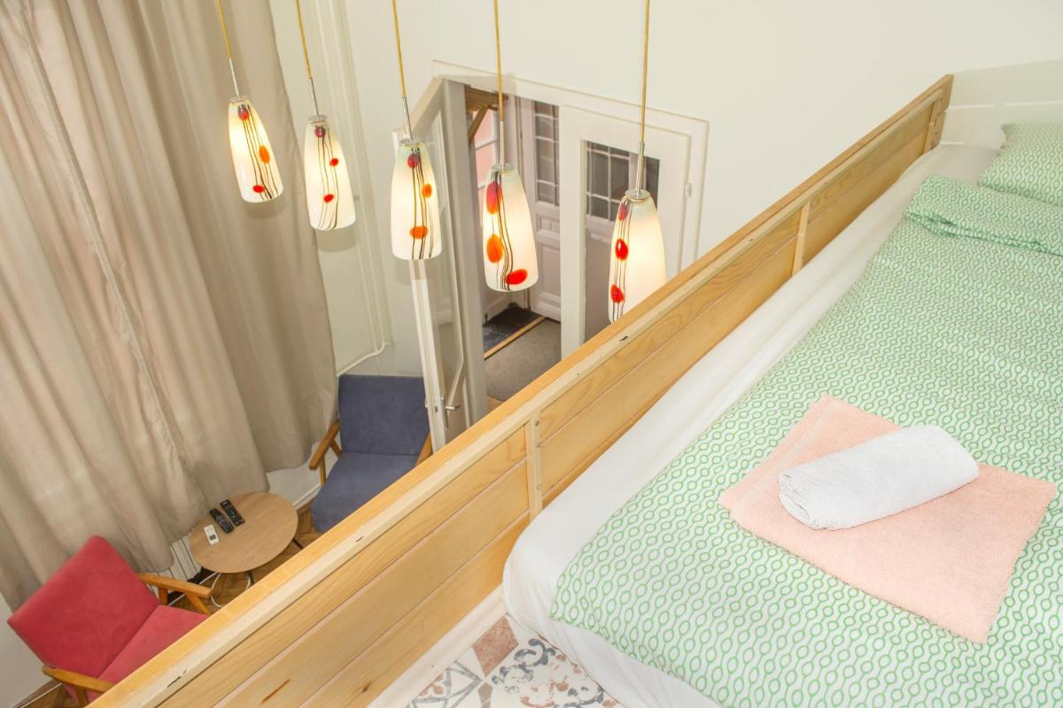 Liberty Square Apartments - Housity