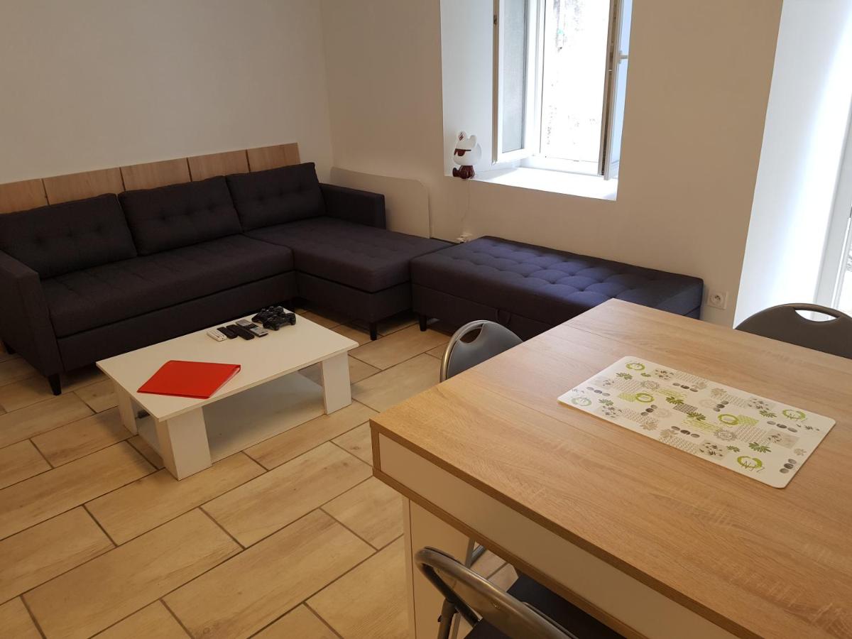 Lourdes Guest House - Housity