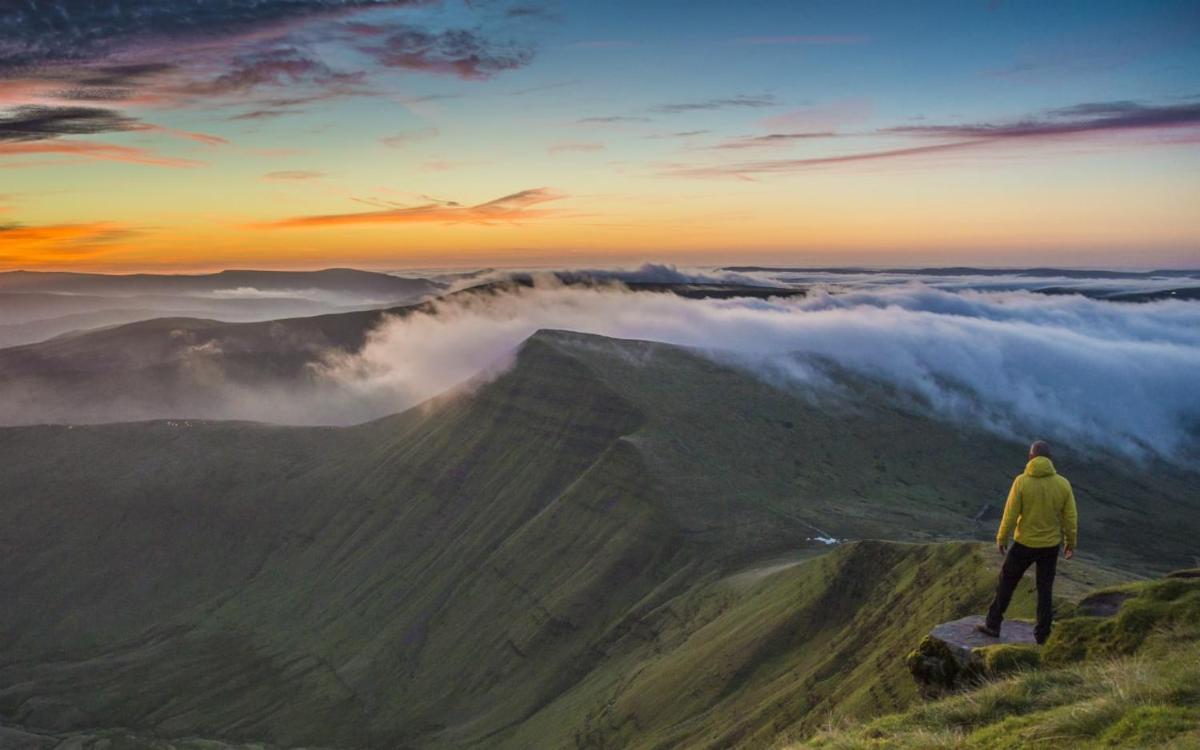 James’ Place @ Bike Park Wales and The Brecon Beacons - Housity