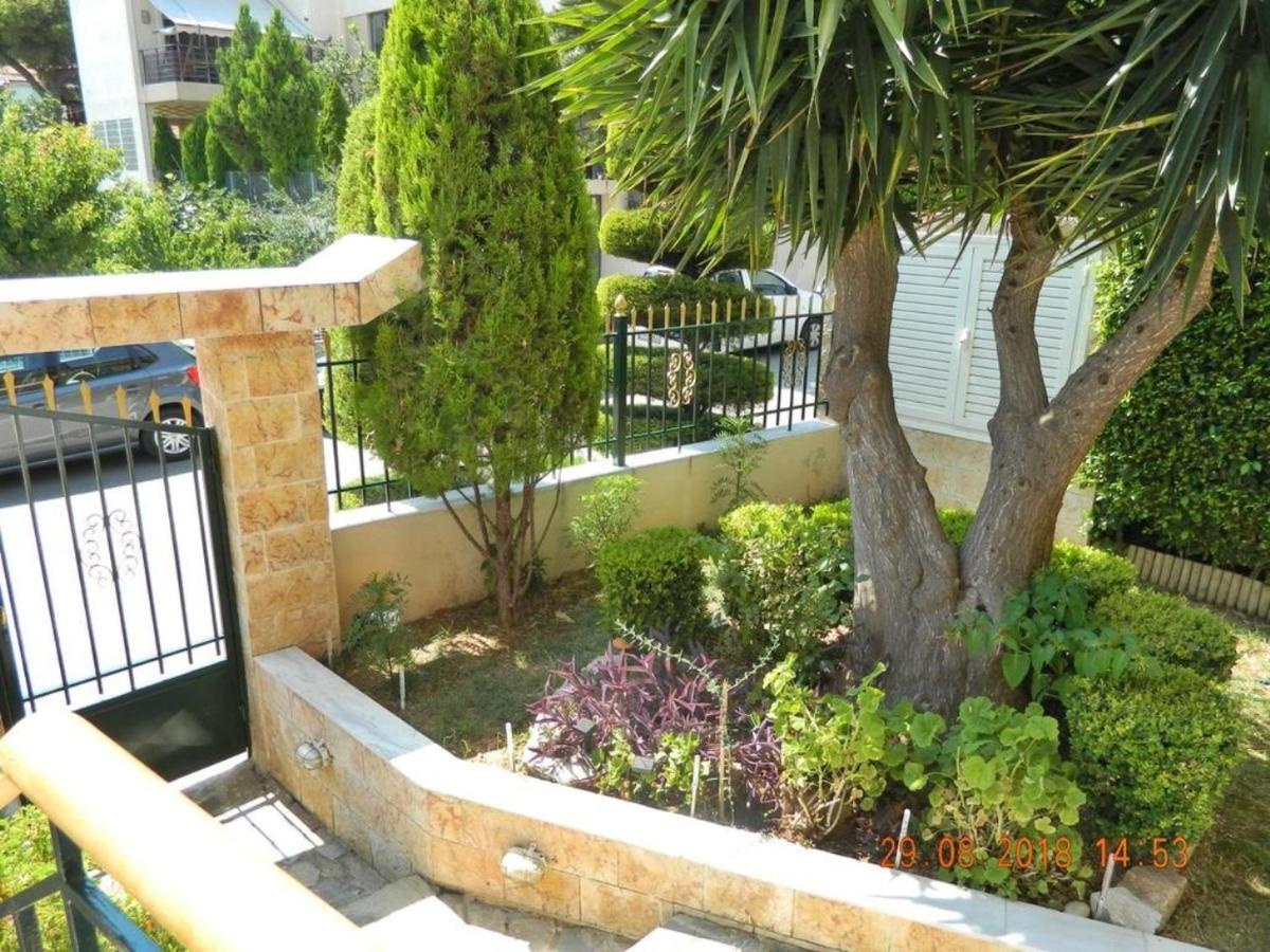 Stella's Home - Housity