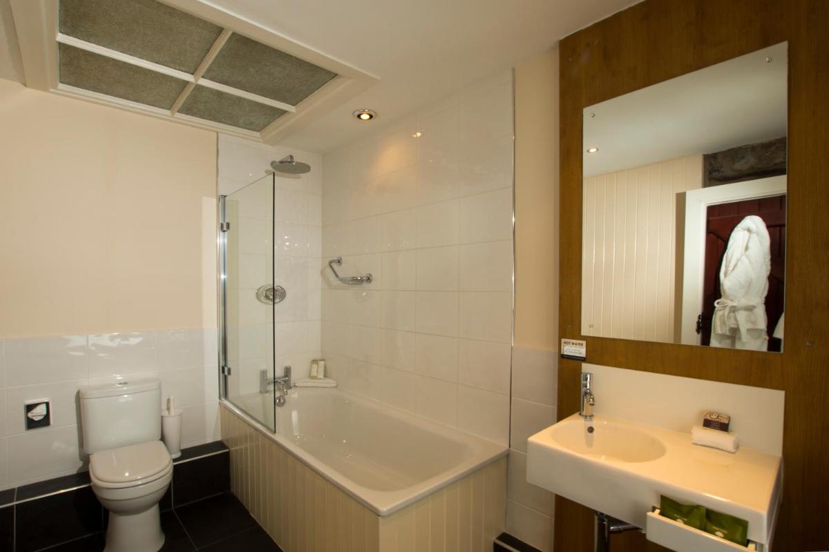 Sun Inn - Housity