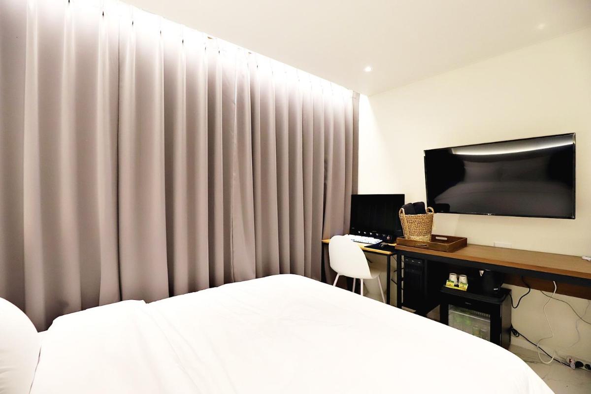 Biennale Hotel - Housity