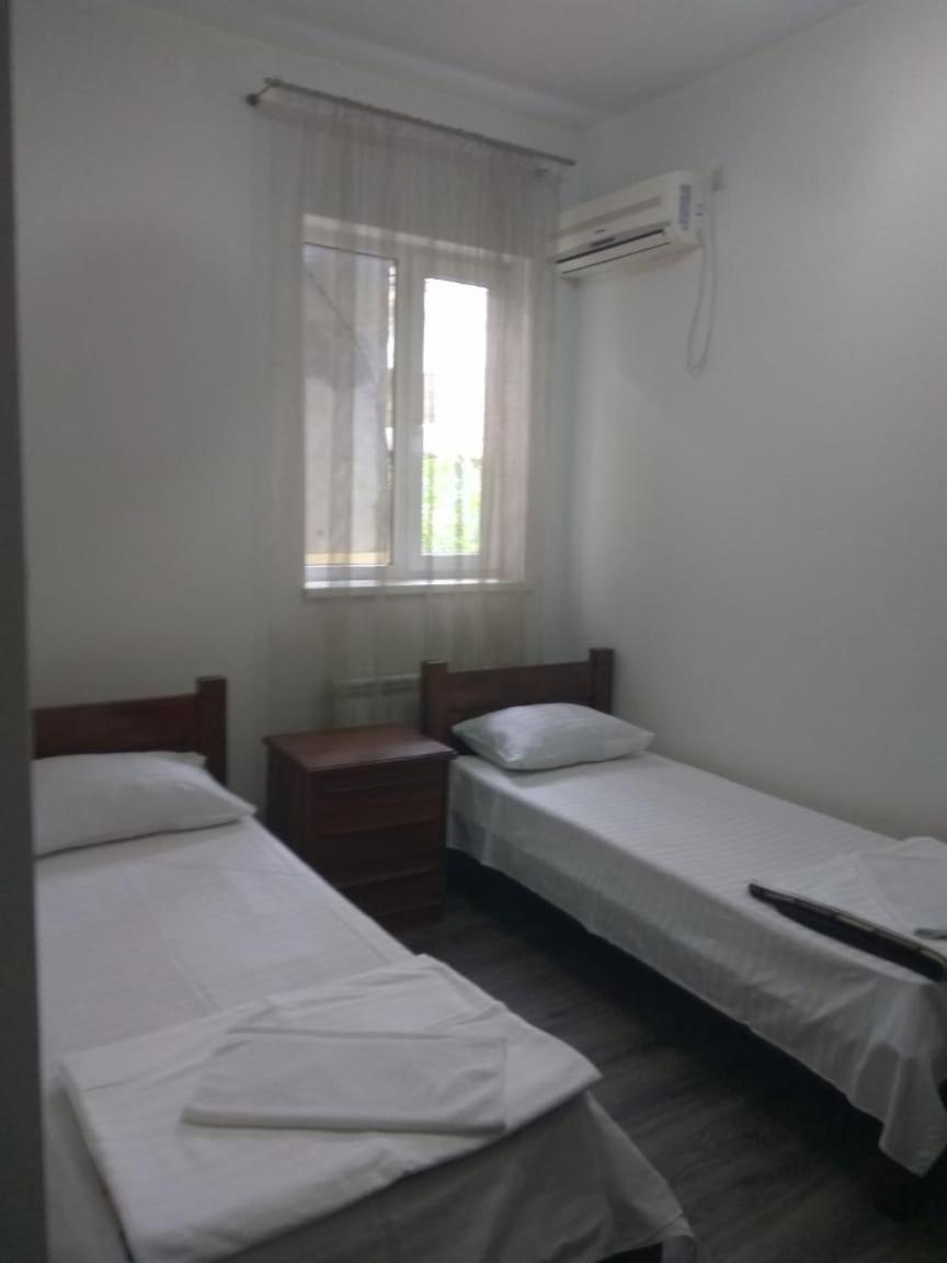 Hotel Nadezhda - Housity