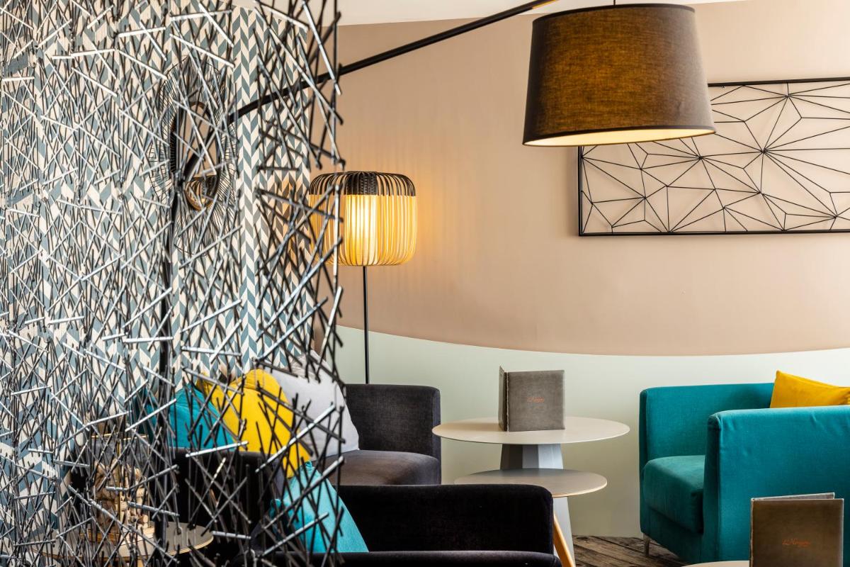 Coin salon dans l'établissement Thalazur Port-Camargue - Hotel & Spa
