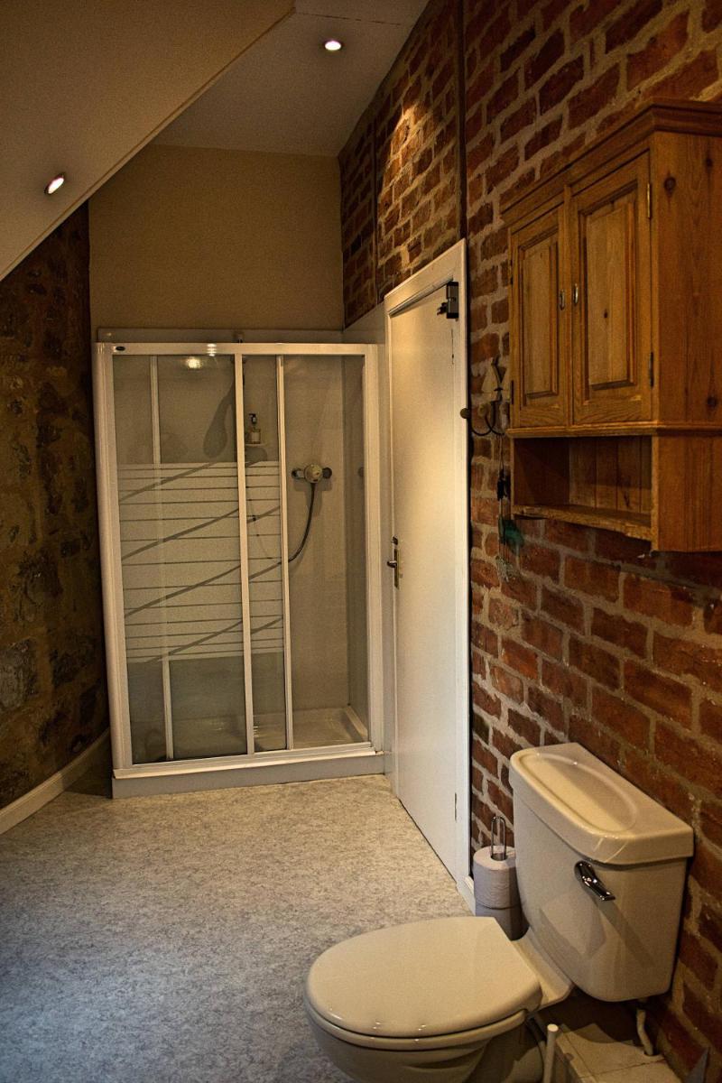 The Old Pickle House - Housity