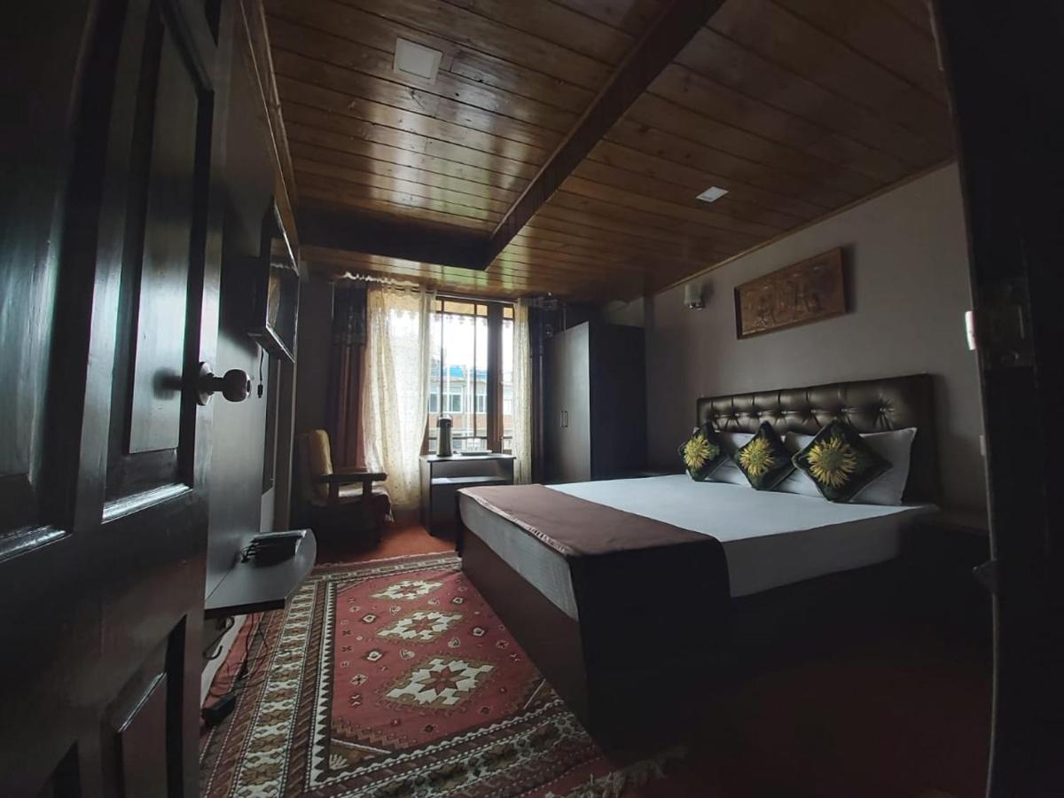 Suitetrails - Marigold Manor Homestay