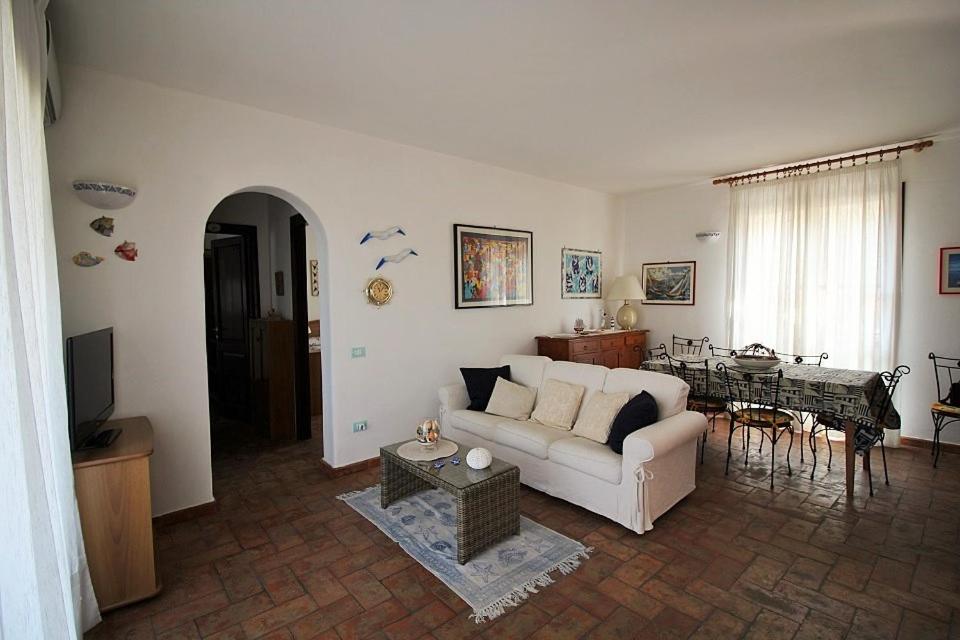 Rokkaria Holidays Apartments - Hizvo