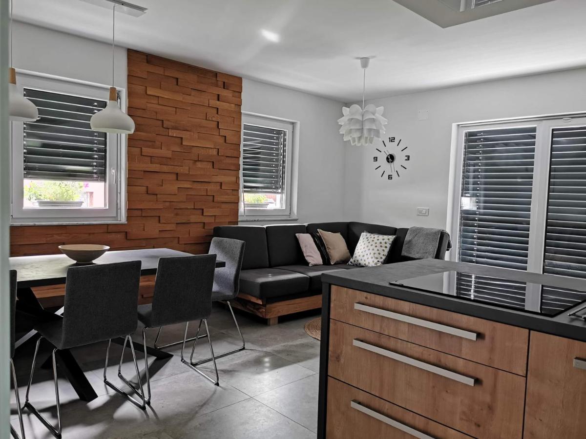 Brand new house Luna - Housity