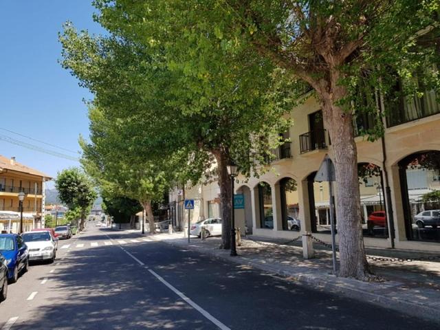 Hotel AV Apartamentos Lobios - Housity