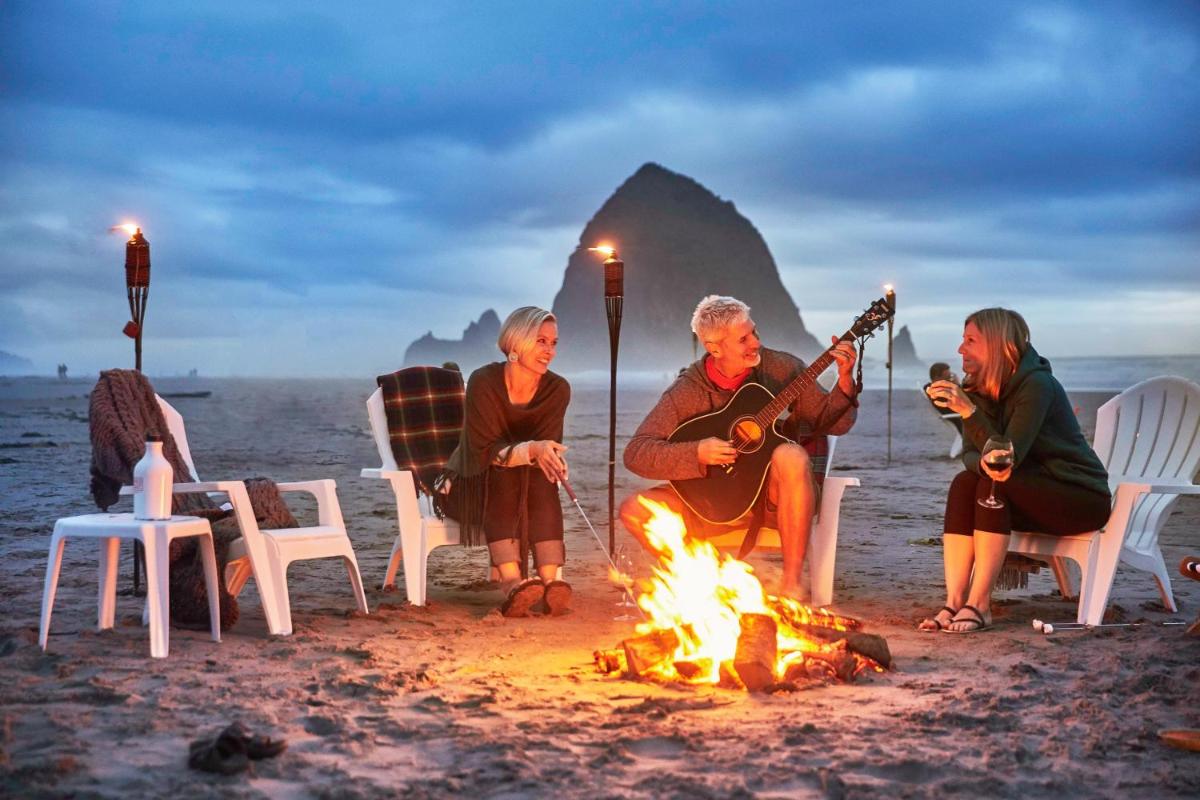 Surfsand Resort - Housity
