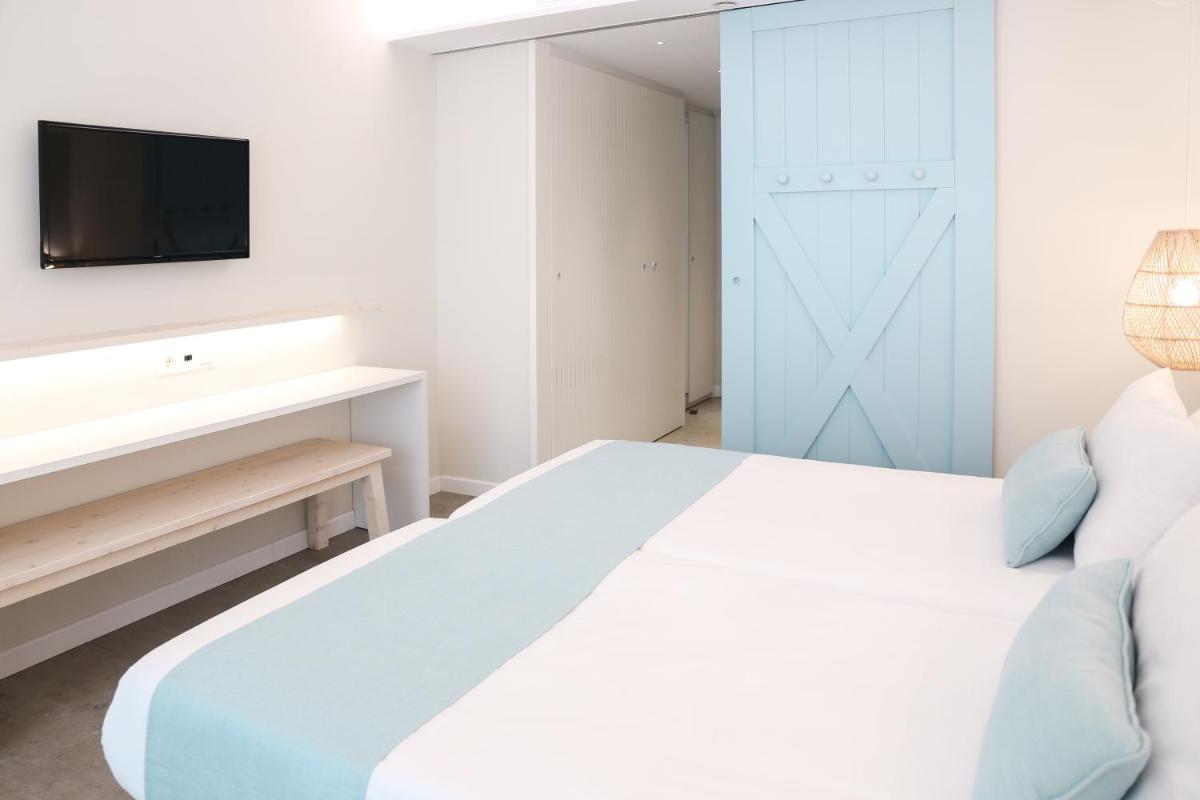 Cama o camas de una habitación en KAKTUS Hotel Kaktus Playa - Adults Recommended