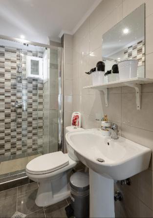 Suitetrails - Bright Spacious Two-Bedroom Apartment