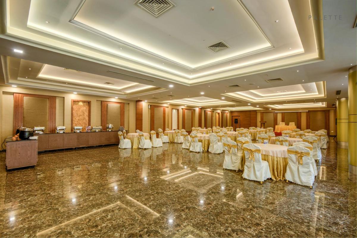 Hotel Pioneer Grand Palace - Housity