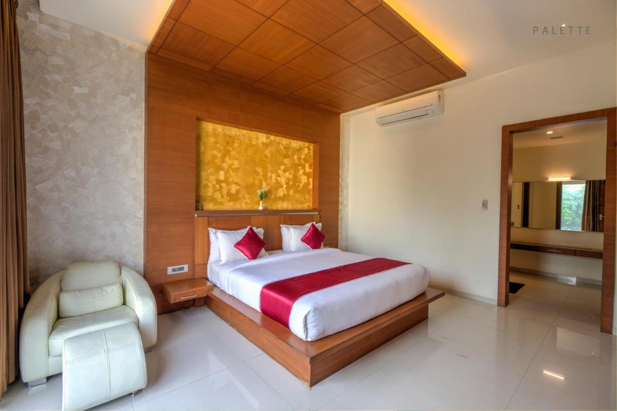 Hotel Pioneer Grand Palace - Housity
