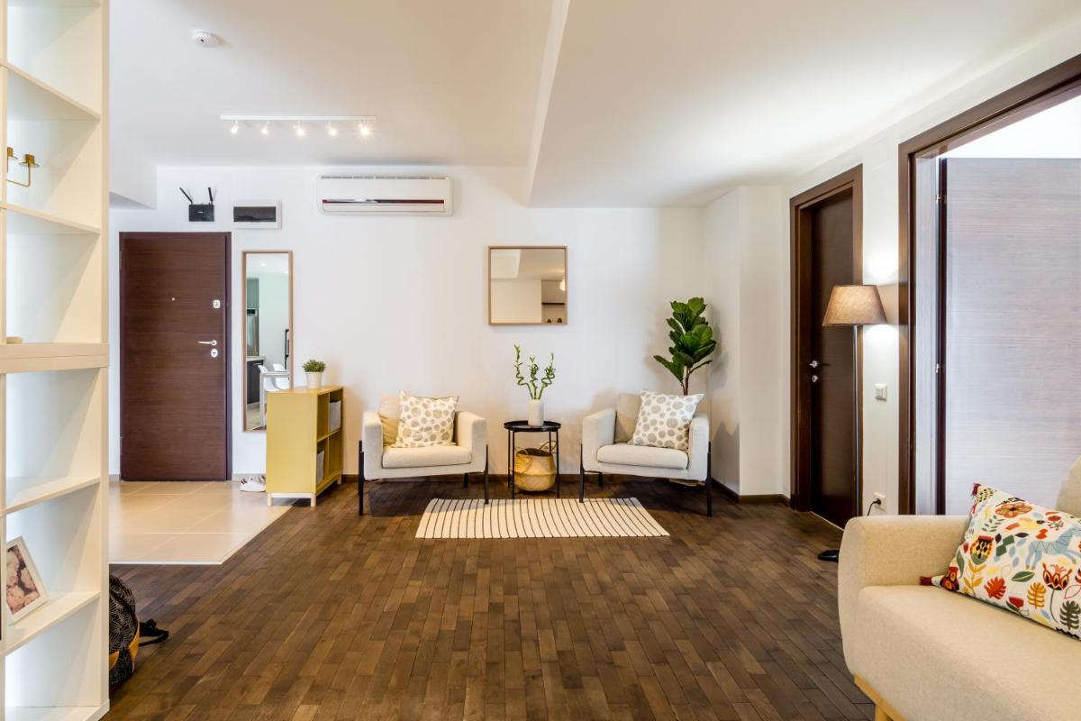 Luxury-Central Apartment-Victoriei Square-Subway - Housity