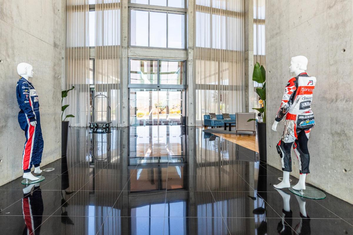 Imagem da galeria de Algarve Race Resort - Hotel em Montes de Cima