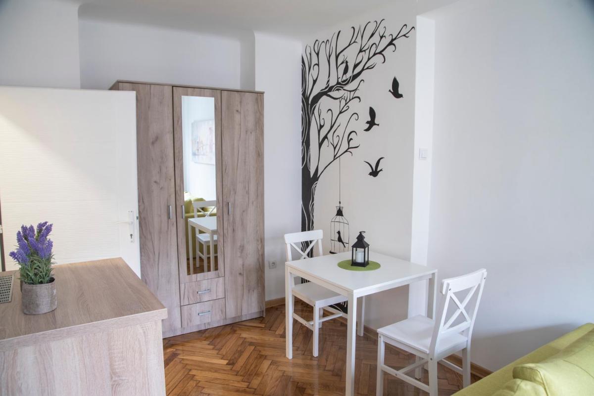 Sweet Home - Housity