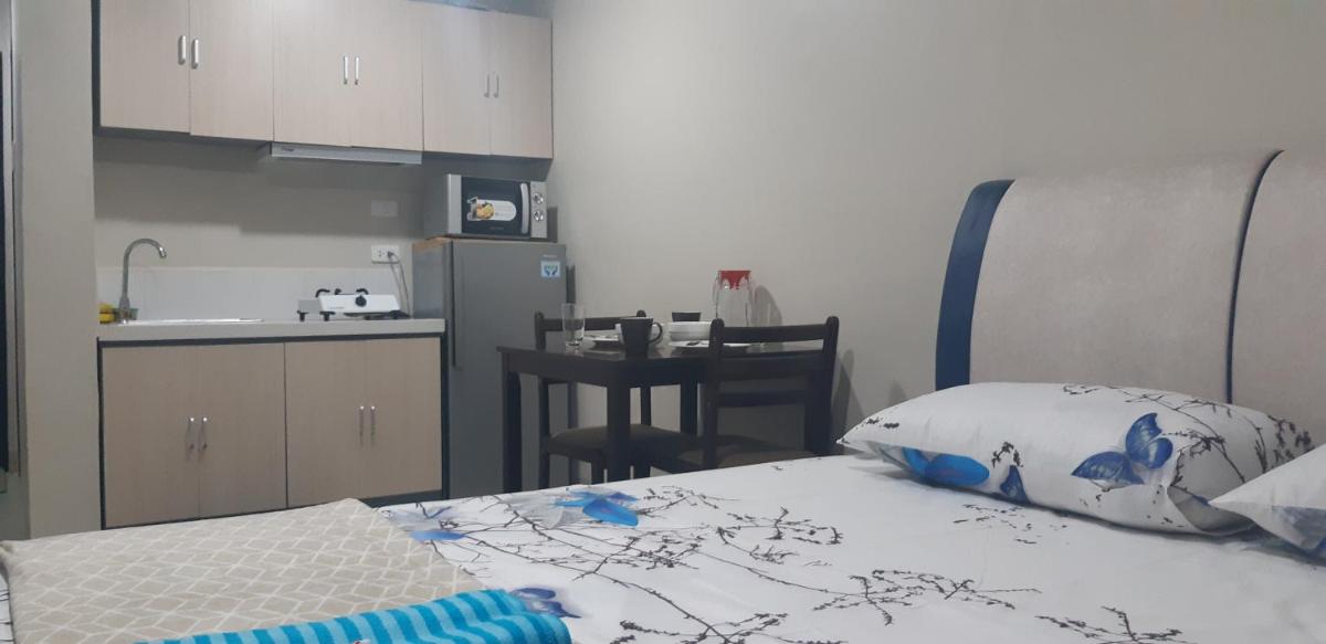 Your Holiday Home( Studio, King Size Bed) - Housity