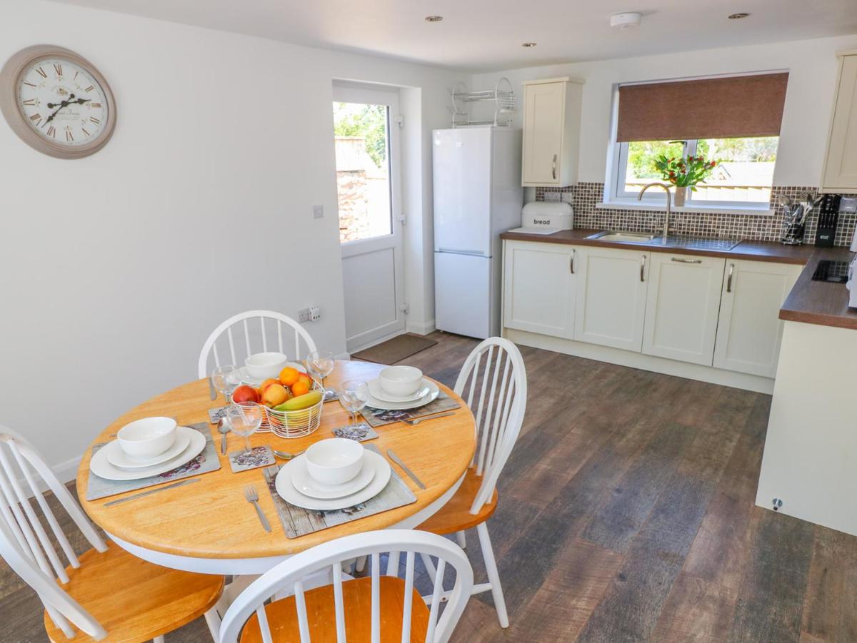 Grove Cottage - Housity