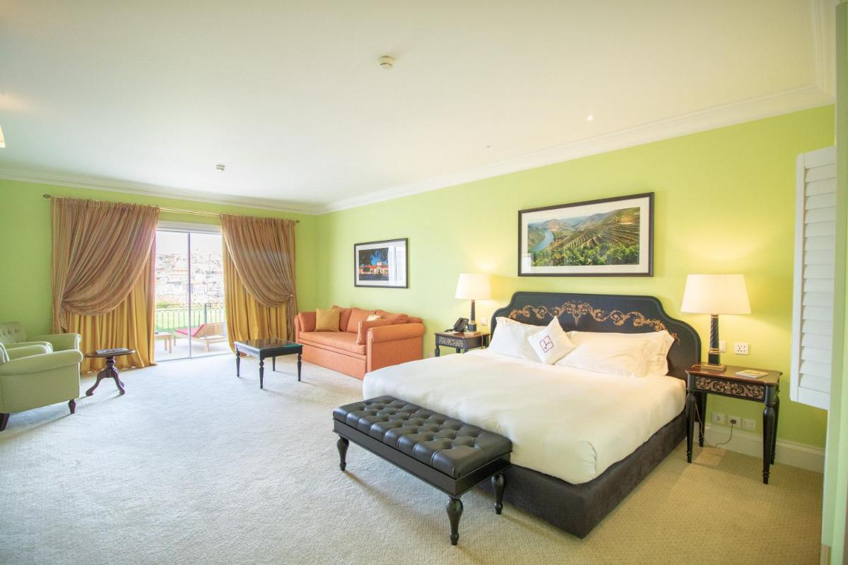 Uma cama ou camas num quarto em The Yeatman