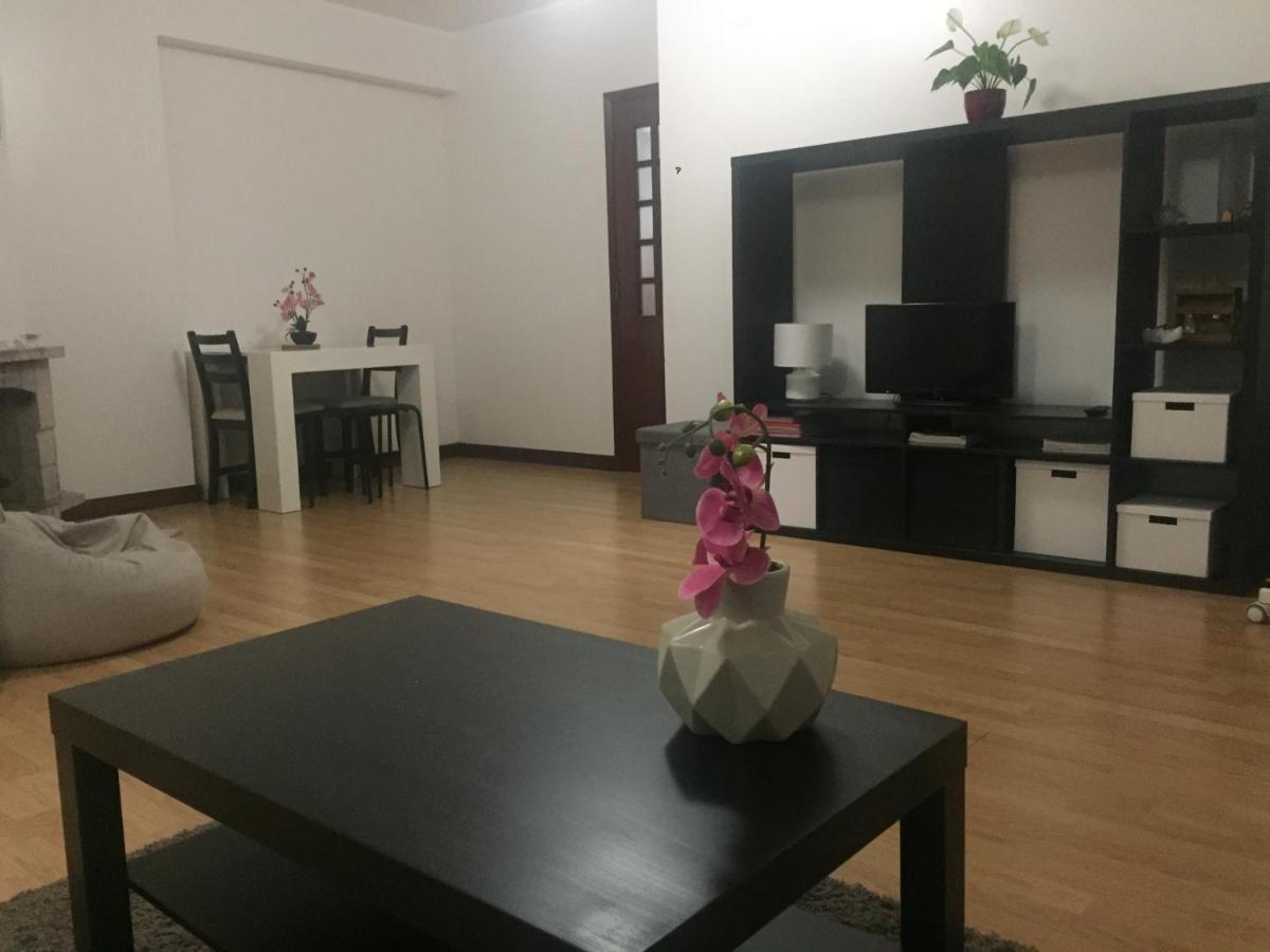 Victoria's Apartment - Housity