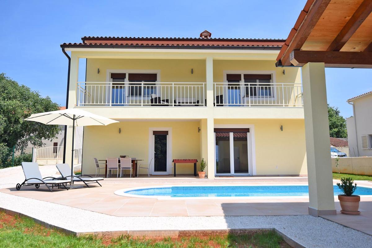 Holiday house Maya with BBQ - Housity