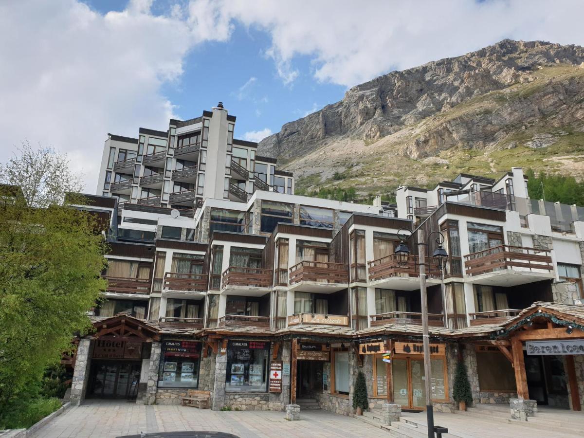 Vue générale sur la montagne ou vue sur la montagne depuis l'appart'hôtel