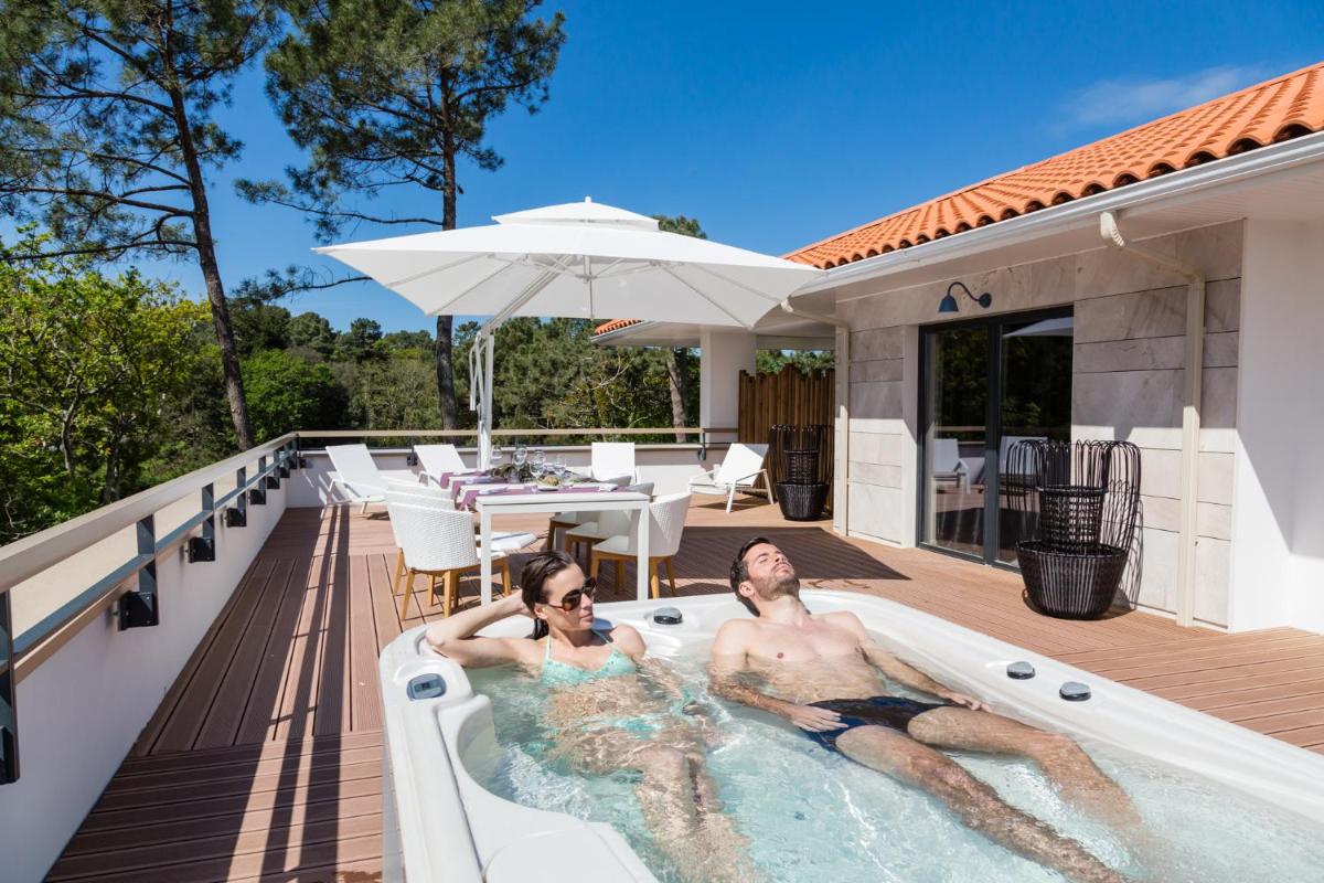 Piscine de l'établissement Thalazur Arcachon ou située à proximité