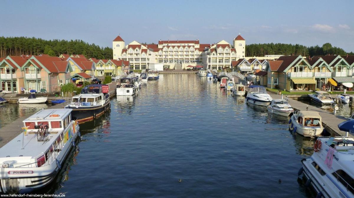 Suitetrails - Ferienhaus Hafendorf Rheinsberg