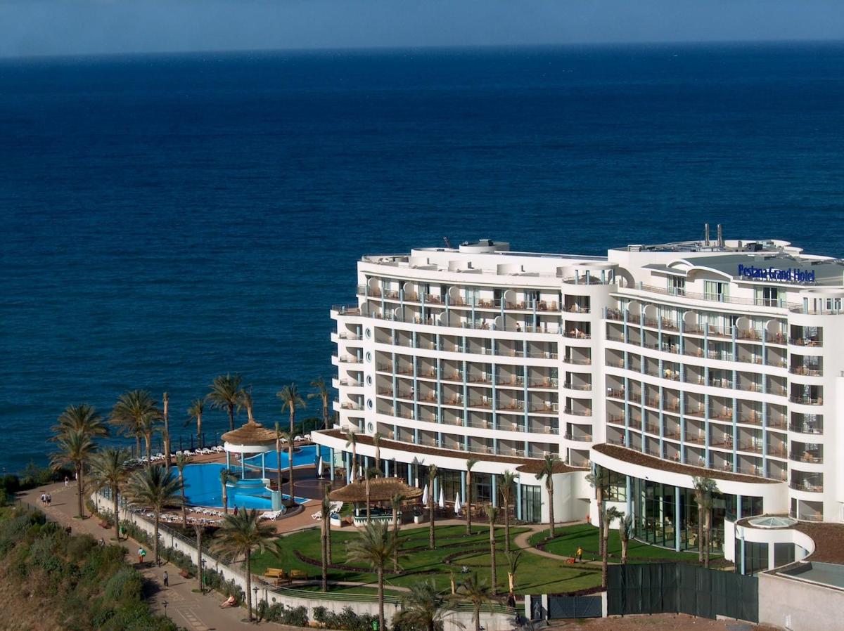 A piscina em ou perto de Pestana Grand Ocean Resort Hotel
