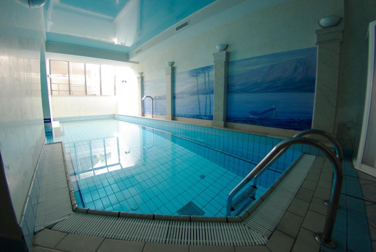 Hotel Villa Marija - Housity