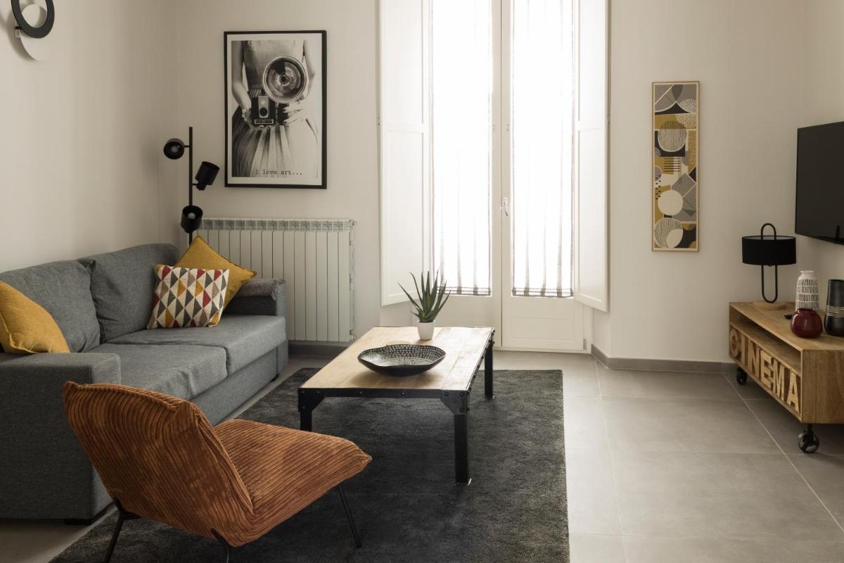 Urban Luxury Apartment Salerno - Housity