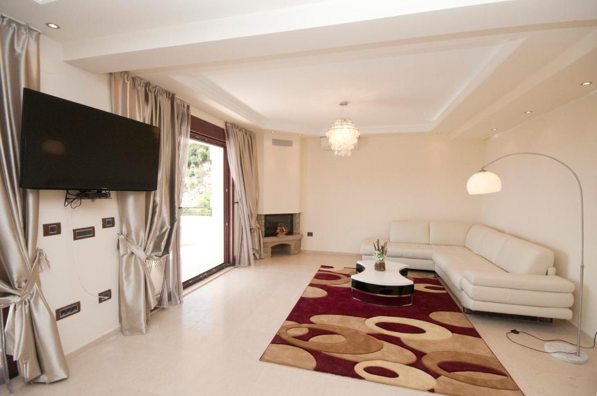 St.George Apartments - Housity