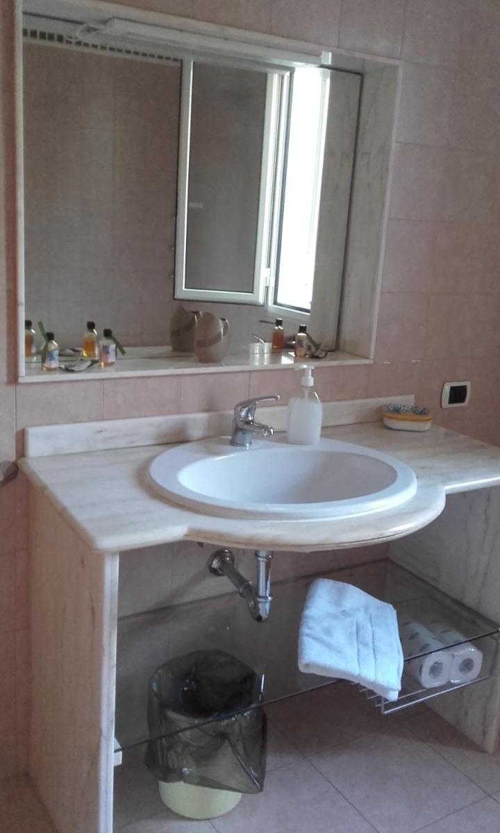 Casa Vacanze Del Carrubo - Housity