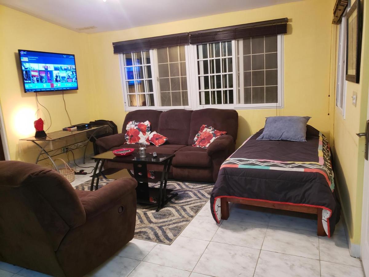 Villa San Antonio - El Valle de Anton - Housity