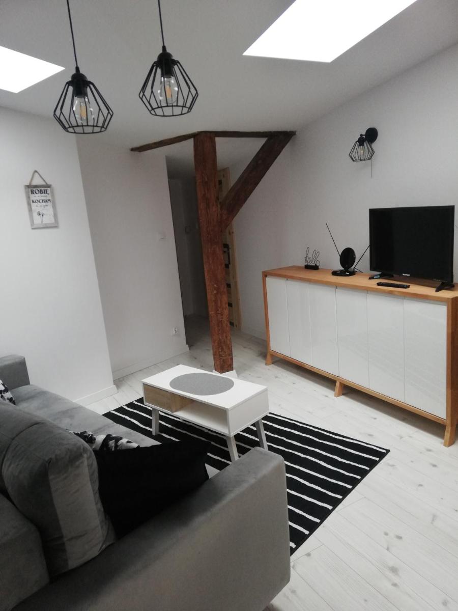 Apartament Tower - Housity