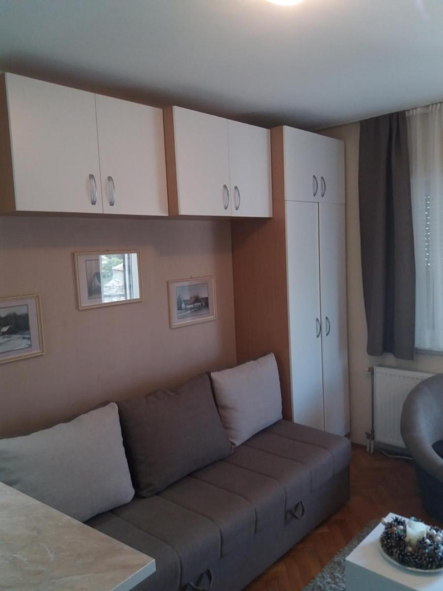 Studio Nina - Housity