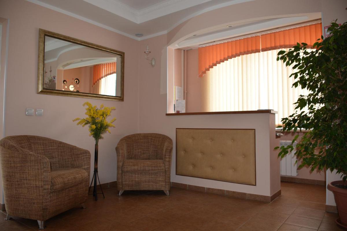 Aparthotel Apart House - Housity