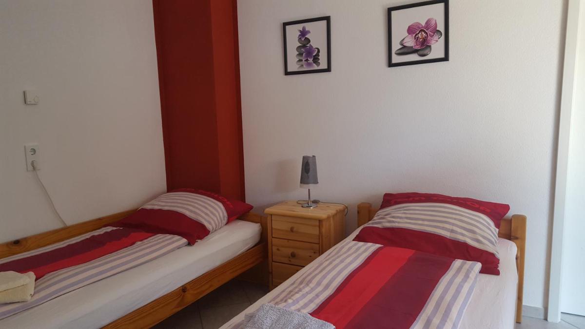 Ferienwohnung Bruckenfeld - Housity