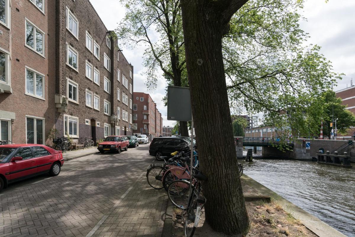 Pink Panther Studio - Housity