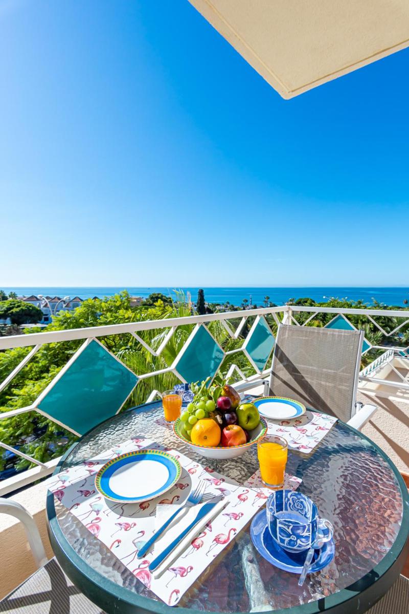 Sun & Sand Beach Apartment - Housity