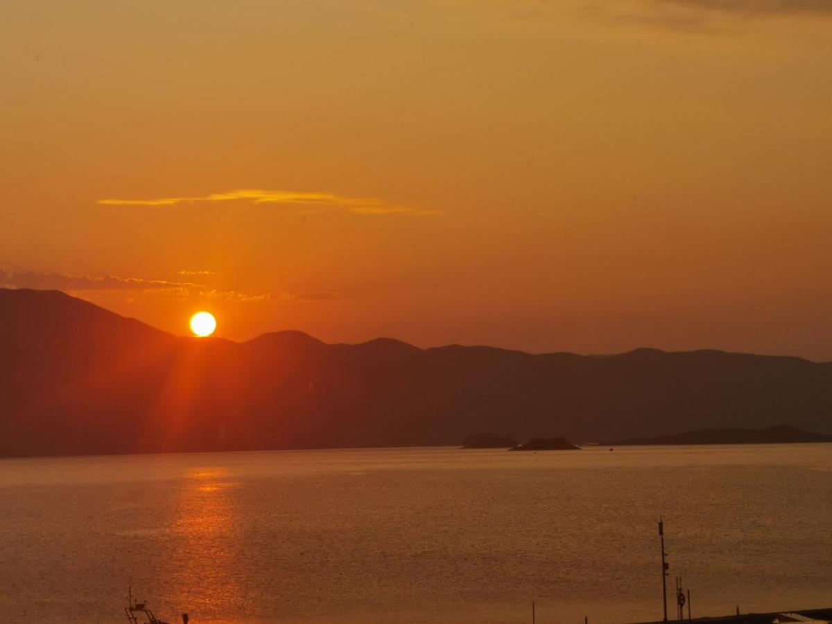 Apartment Sunrise - Housity