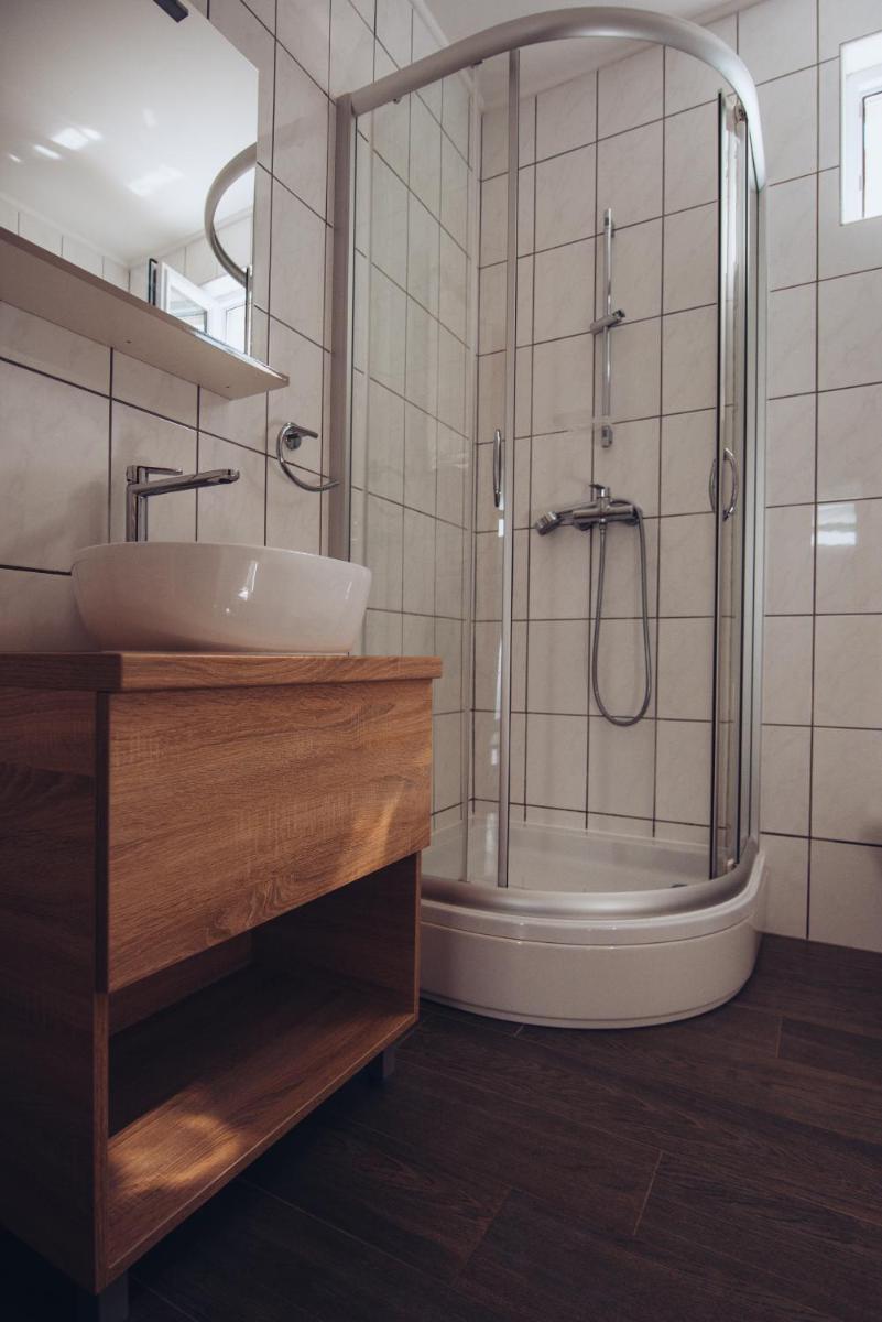 Seasons apartmani - Housity