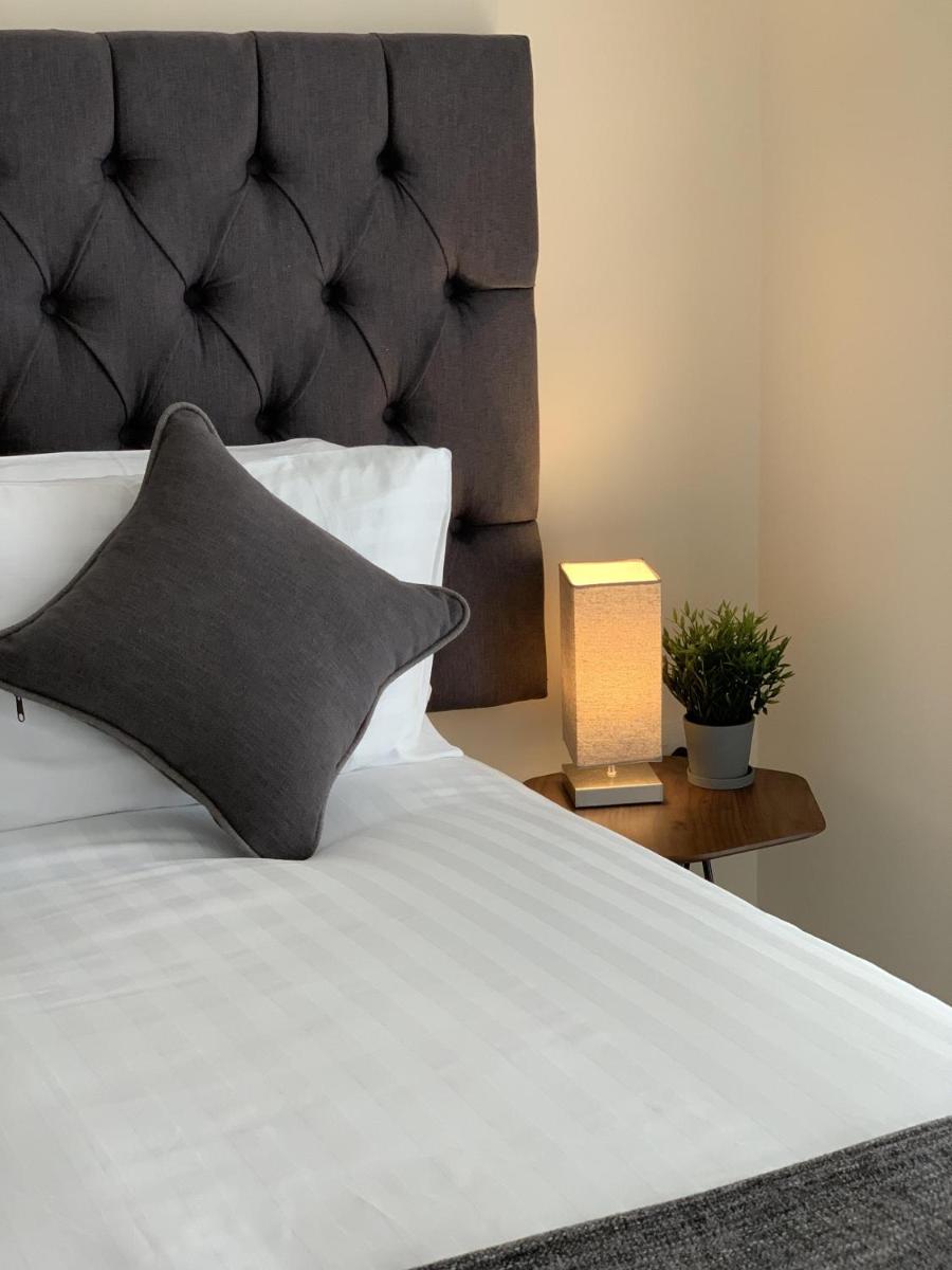 Telford Townhouse with Parking - Housity