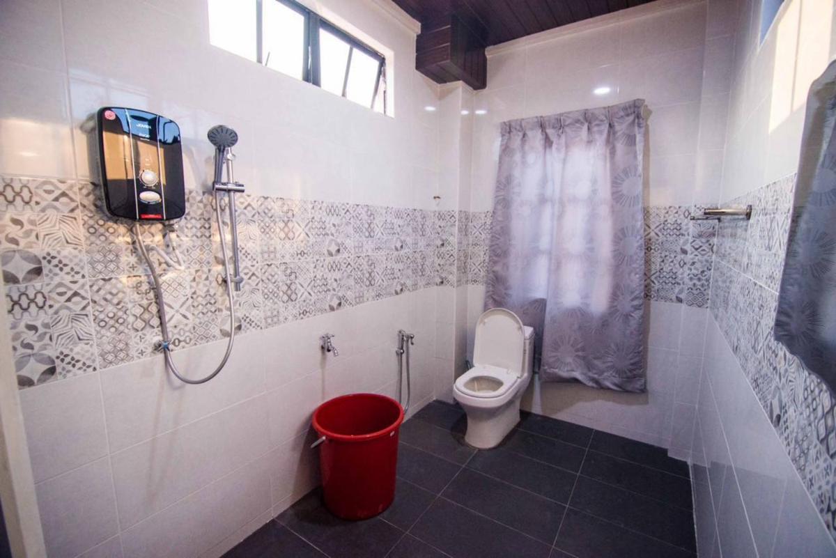 Wan Danisha Villa Inn - Hizvo