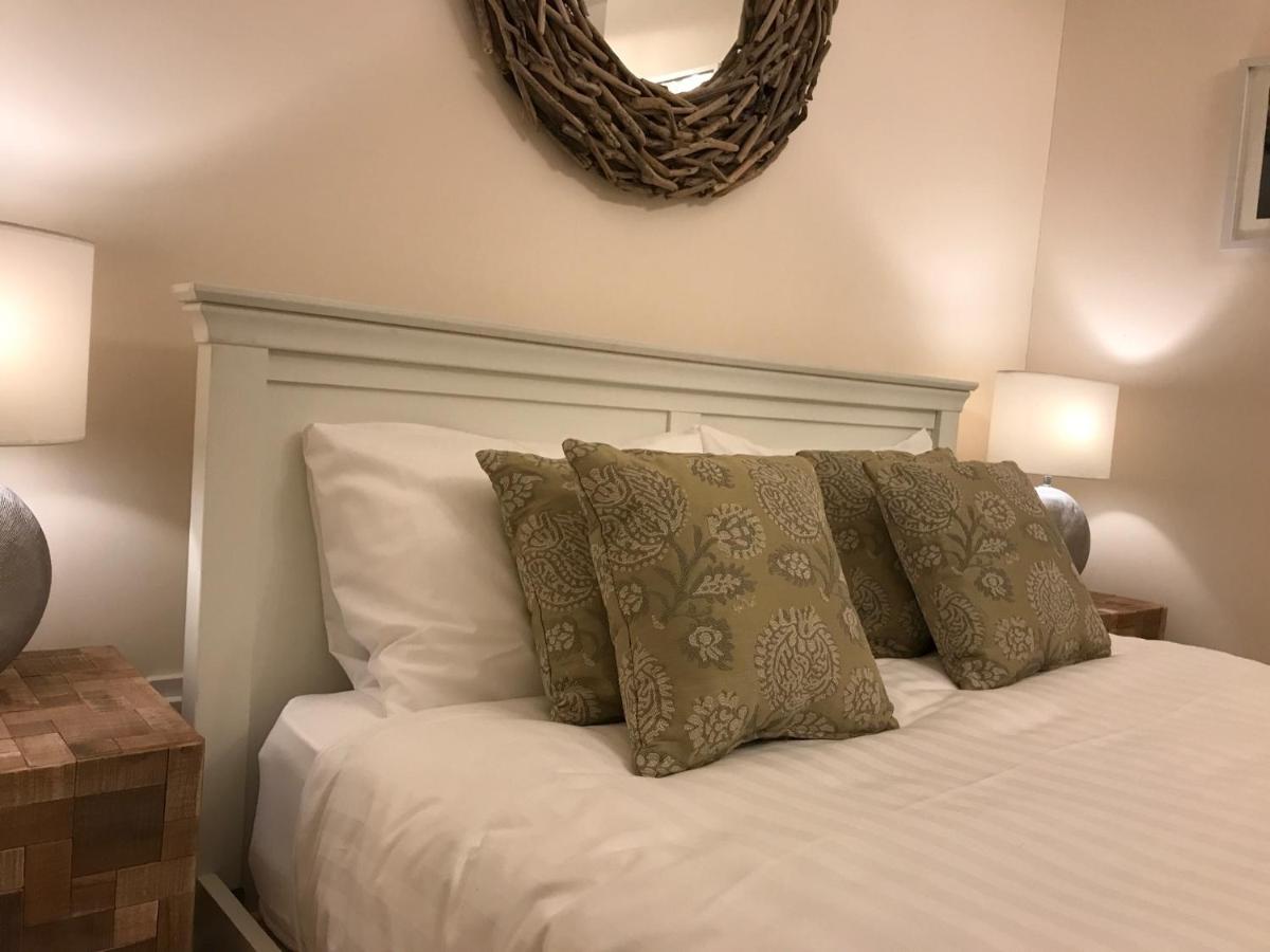 Stracey Road Apartment - Housity