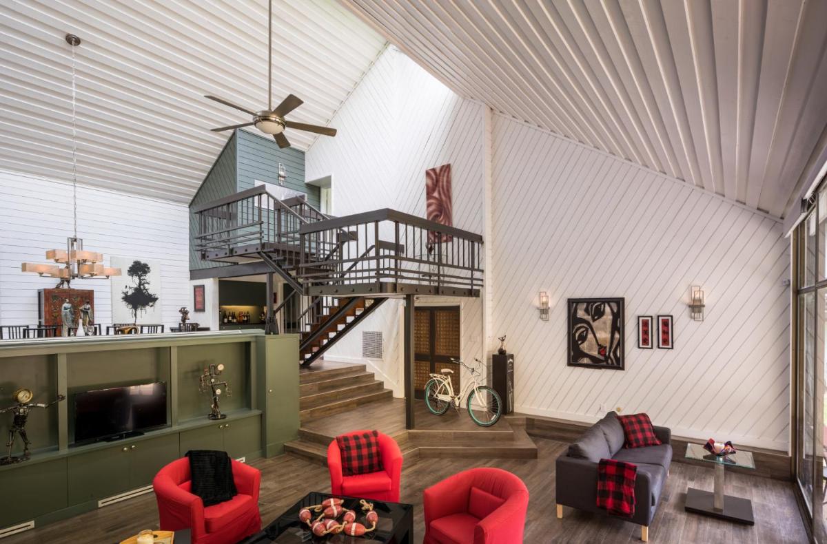 The Power Plant - A Birdy Vacation Rental - Housity