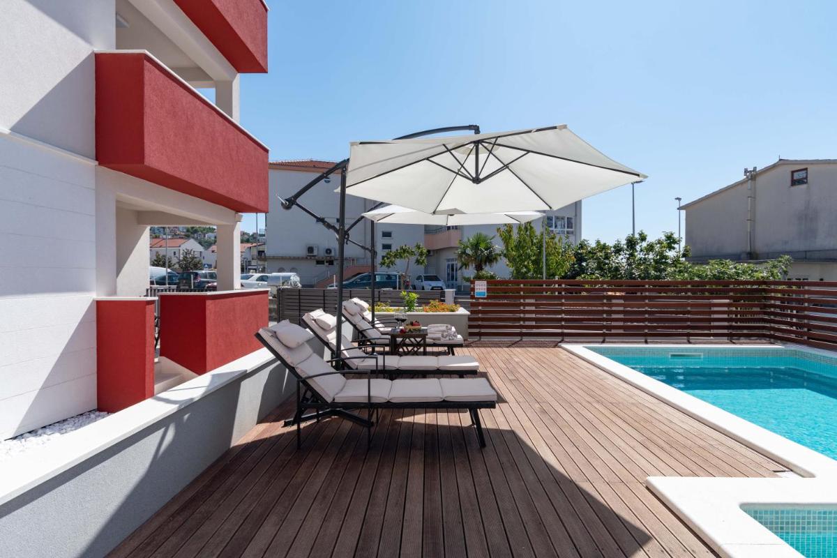 Apartment House Ivan John - Housity