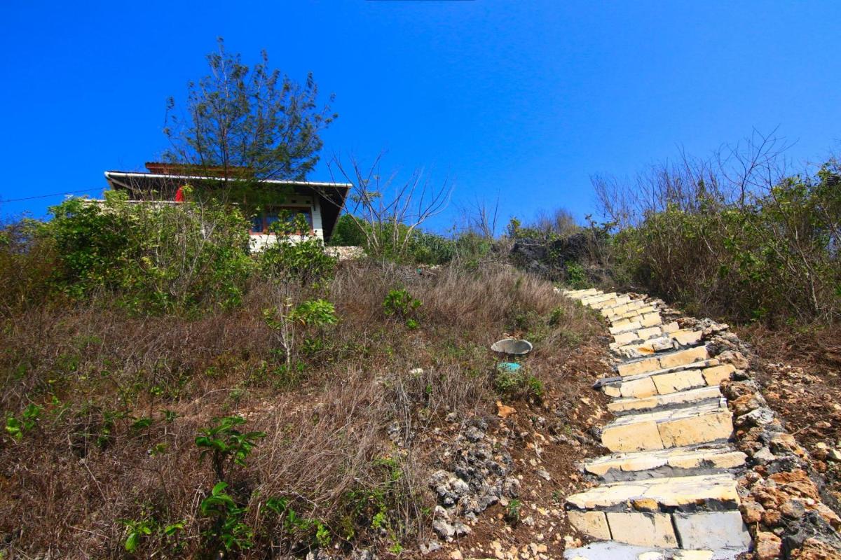 Fam Sugiono Cottage - Studio House - Housity